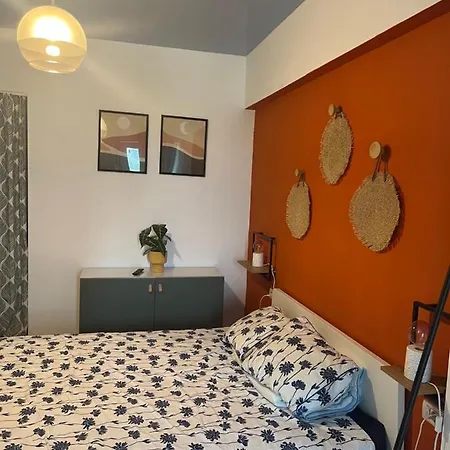 Casa De La Mare アパート ナボダリ