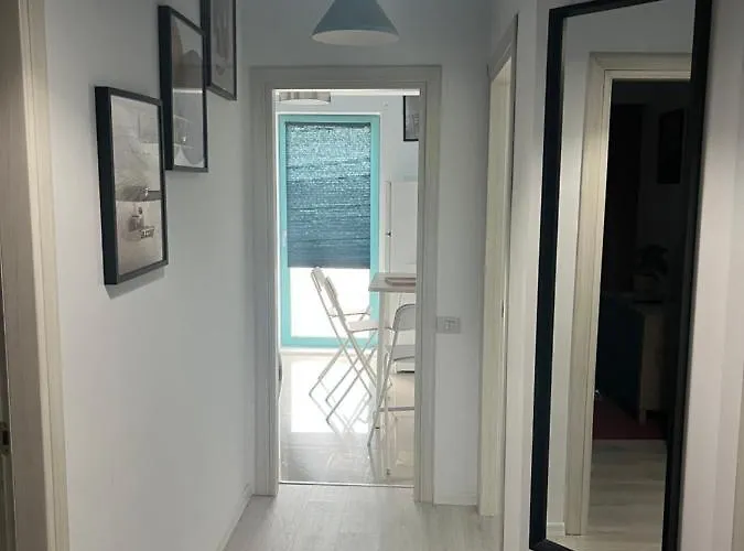 Casa De La Mare Năvodari